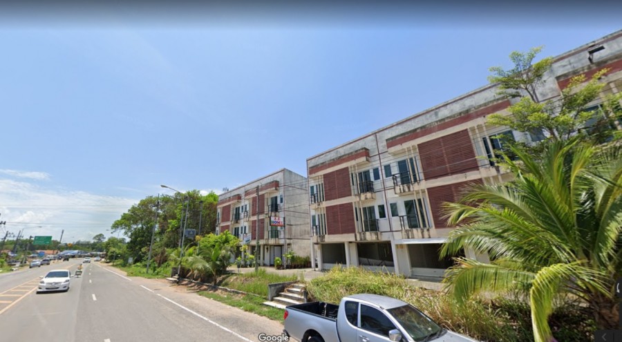 Sell 3-Storey Shophouse  for 2 units Holme Place Project close to main street   , on Nopparat at Ao Nam mao triangle