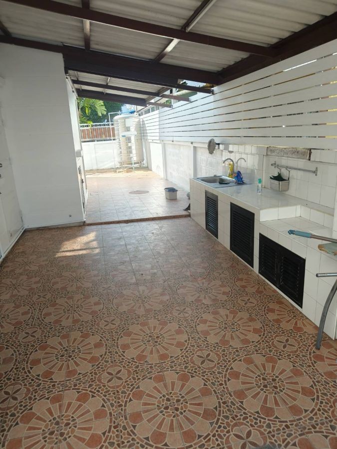 ให้เช่าบ้านเดี่ยว ขนาด 99 ตรว. ถนนสุขุมวิท105 ซอยลาซาล46 หมู่บ้านศรีพงษ์ ใกล้ BTSแบริ่งและMRT ศรีลาซาล