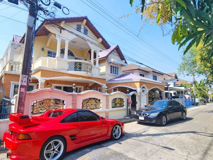 เช่าคฤหาสน์หลังใหญ่ 2ชั้น ถูกที่สุด นิมิตรใหม่ 40 ตลาดเคซี 1.4กม. 4นอน 60ตร.วา.280ตร.ม.รร.นานาชาติเกวลี 1.4 กม.  รพ.คลองสามวา 3.7 กม.