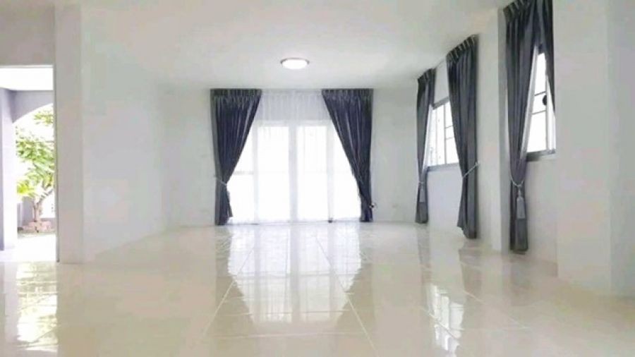 เฉลิมพระเกียรติ9 20-30 4 แอร์ 60ตร.วา. ม.รามคำแหง 2 1.2 กม. Charter Inter Sch.6กม. ไม่เคยอยู่ Purify ให้เช่า-ขาย บ้านเดี่ยว 2ชั้น 3นอน