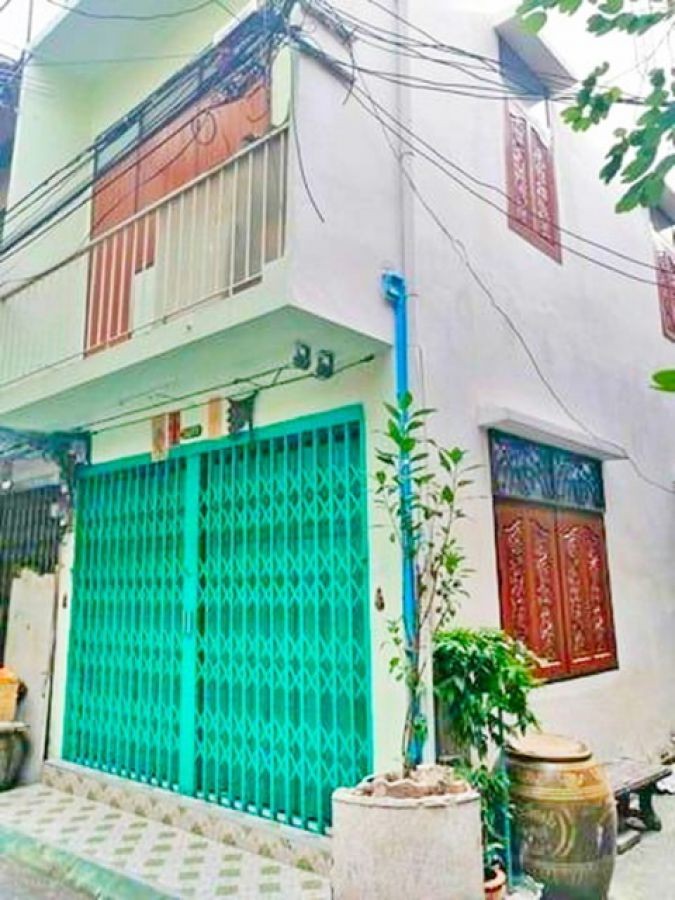 สีลม สาทร ใหม่ BTS สะพานตากสิน 700ม.หัวมุม อาคารพาณิชย์ 3 ชั้น 3นอน 2น้ำ รร.นานาชาติโชรส์เบอรี 1.5 กม. 20ตร.วา. 150ตร.ม.