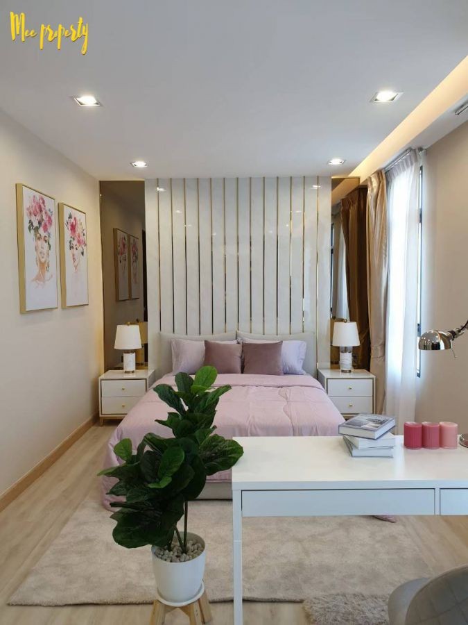 ขาย / เช่า โฮมออฟฟิศ 3.5 ชั้น แปลงมุม สไตล์ Modern Luxury เพียง 100 เมตร ถึงซอยโชคชัย 4 ใกล้ถนนเลียบทางด่วน-รามอินทรา และ ถนนลาดพร้าว ME-162