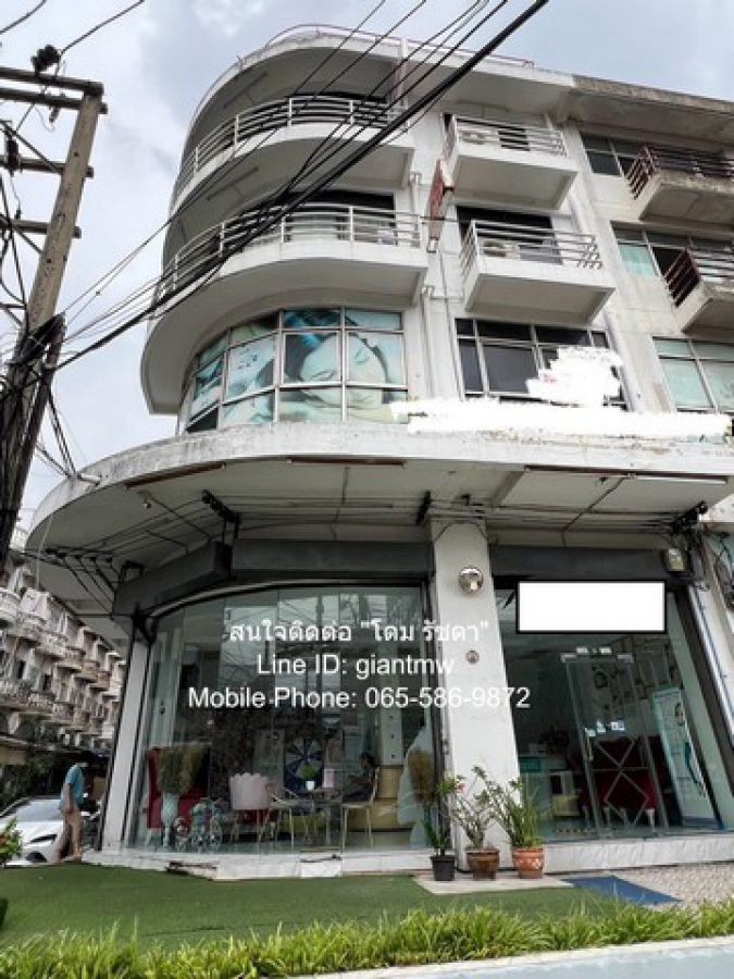 ต้องการให้เช่า อาคารพาณิชย์ฯ ให้เช่าอาคารพาณิชย์ 4.5 ชั้น (ห้องมุม) 2 คูหาติดกัน เนื้อที่ 30.1 ตร.ว. พื้นที่ใช้สอย 600 ตร.ม. โดยในตัวอาคารมีชั้นลอยที่ต่อเติมในอาคารต่อเติมแล้ว) และมีระเบียงด้านนอกในบริเวณชั้น 3 & 4 0 Rai 0 งาน 31 ตาราง.วา 70000 THB
