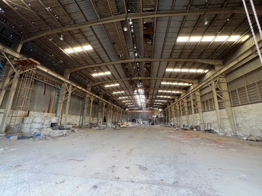 ขายอาคารโรงงาน/โกดัง เนื้อที่ 10 ไร่ พื้นที่ใช้สอย 8,900ตร.ม. ออฟฟิศ โรงอาหาร นิคมเกตเวย์ซิตี้ แปลงยาว ฉะเชิงเทรา ราคาขาย 150 ล้านบาท