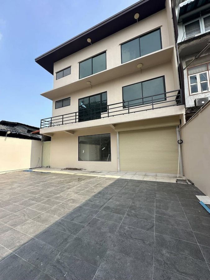 BH3278 ปล่อยเช่าโฮมออฟฟิส ย่านสาทร เซนหลุยส์ ใกล้บีทีเอส เหมาะสำหรับทำธุรกิจ สตูดิโอ หรือโฮมออฟฟิส