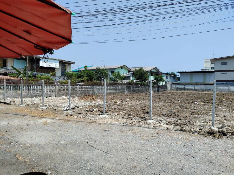 ขายที่ดิน 369 ตรว. ในซอยรามคำแหง68 แยก1  ใกล้ รถไฟฟ้าสายสีส้ม สถานีศรีบูรพา