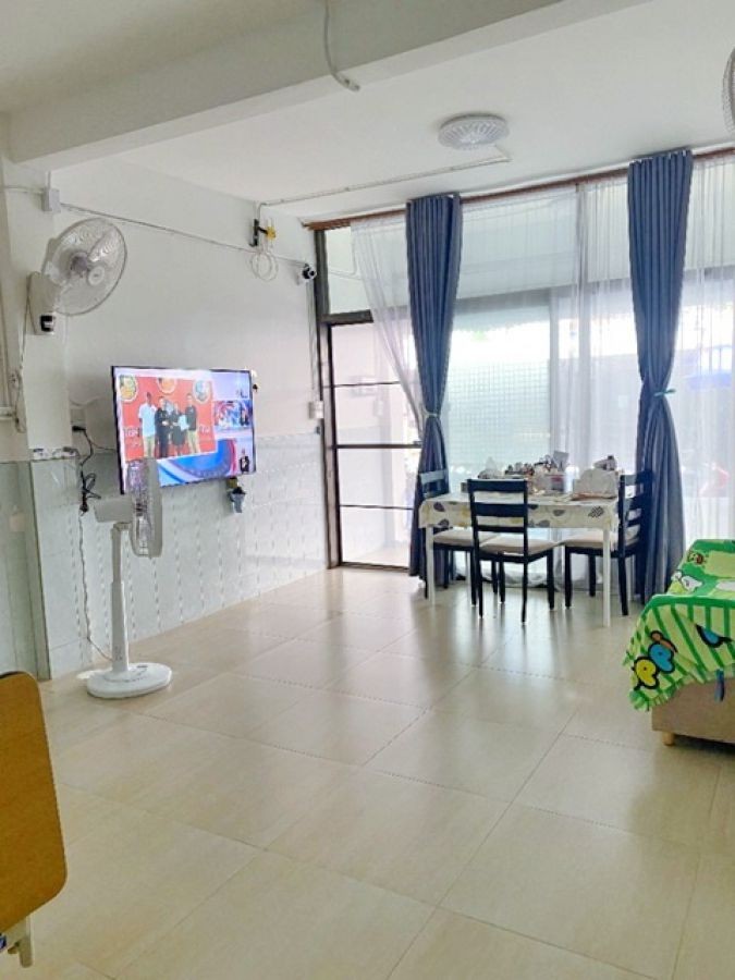 BTSพญาไท 600ม.พันธุ์ทิพย์ พลาซ่า 1 กม. อาคารพาณิชย์  4 ชั้น 3นอน 16ตร.ว.300ตร.ม.จัดเต็มเฟอร์ เครื่องใช้ไฟฟ้า ทำเลดี ย่านธุรกิจ ตลาดโบ๊เบ๊