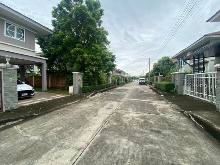 ให้เช่าบ้านเดี่ยว 2 ชั้น ม.ศุภาลัย พรีม่า วิลล่า พหลโยธิน 50 ใกล้ ท่าอากาศยานดอนเมือง มหาวิทยาลัยนอร์ทกรุงเทพ โลตัส วัชรพล โทร 081-4012278