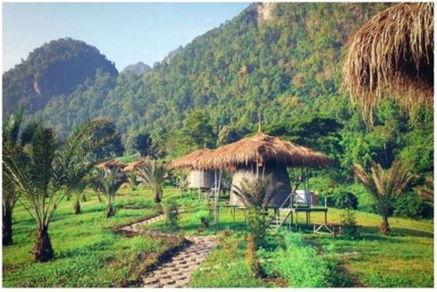 ขายที่ดิน112ไร่ 190ลบ.พร้อมกิจการรีสอร์ท คาเฟ่ น้ำพุร้อน สาธารณูปโภคครบ ติดถนนหลวง107 เชียงใหม่-ฝาง ต.ศรีดงเย็น อ.ไชยปราการ เชียงใหม่