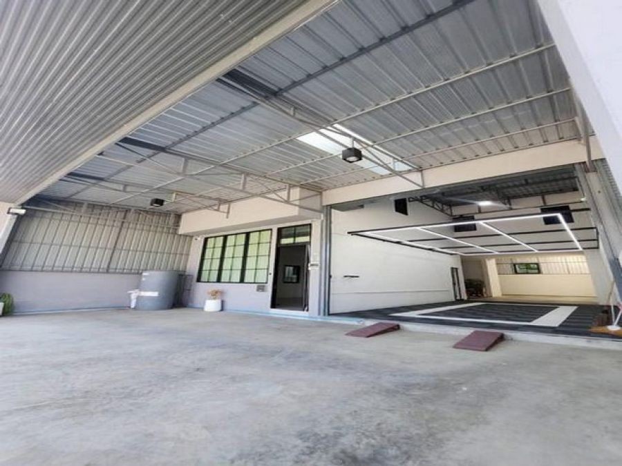 ให้เช่าสำนักงานออฟฟิศ 3 ชั้น ย่านลำลูกกา คลอง4 ซอยไสวประชาราษฎร์23 ซอยร่วมสุข ตำบล ลาดสวาย อำเภอลำลูกกา ปทุมธานี