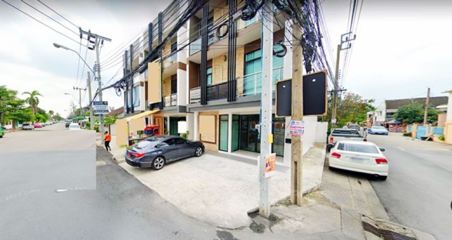 อ่อนนุช60-72 5นอน 5น้ำ แอร์5ตัว ใหม่! พัฒนาการ78-94  ขาย-ให้เช่า อ.พาณิชย์ หน้ากว้าง6 ม.  30ตรว 260 ตรม ประเวศ 2-4 คัน สุขุมวิท77