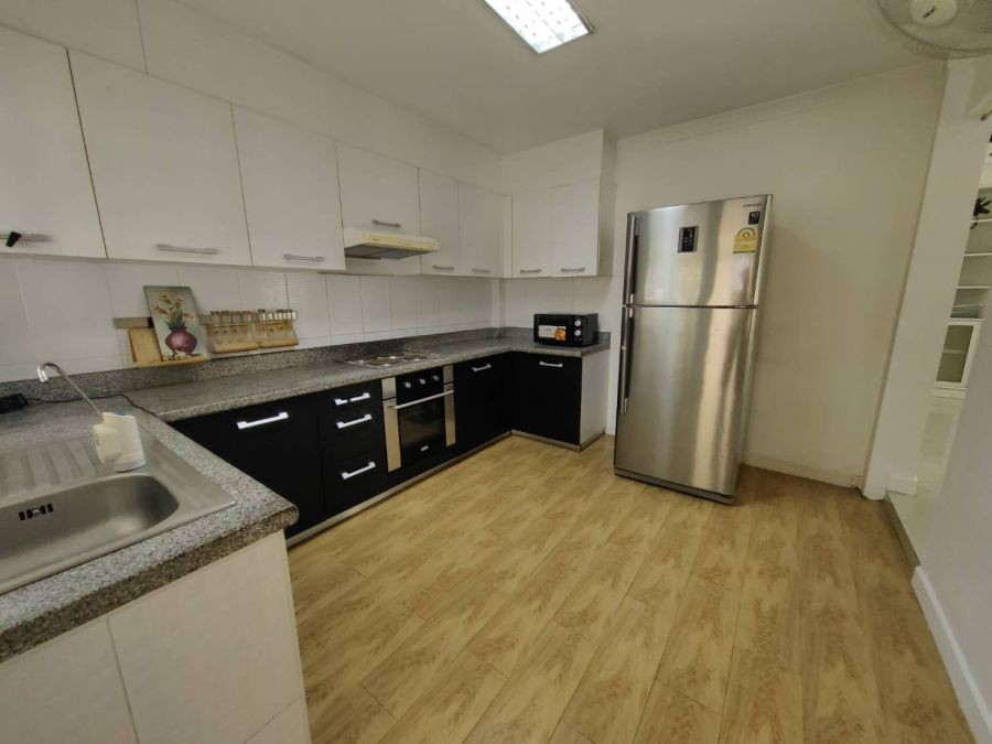 ให้เช่าบ้านเดี่ยว ขนาด 99 ตรว. ถนนสุขุมวิท105 ซอยลาซาล46 หมู่บ้านศรีพงษ์ ใกล้ BTSแบริ่งและMRT ศรีลาซาล