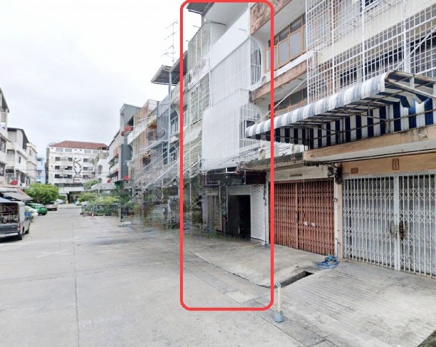 เปิดซิง MRTโชคชัย 4 300ม.  Airbnb ลาดพร้าว 56-64 ตรงข้าม ตลาดอินดี้  MRT รัชดาภิเษก 2.1 กม. 6นอน 4ชั้น 6น้ำ 6แอร์ Hostel