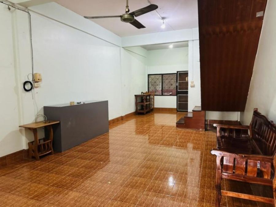 เดอะมอลล์ บางแค MRT หลักสอง 1.8 กม.ให้เช่าทาวน์เฮ้าส์ 2 ชั้น 2นอน 2น้ำ พุทธมณฑล สาย 2 ฝั่งเพชรเกษม