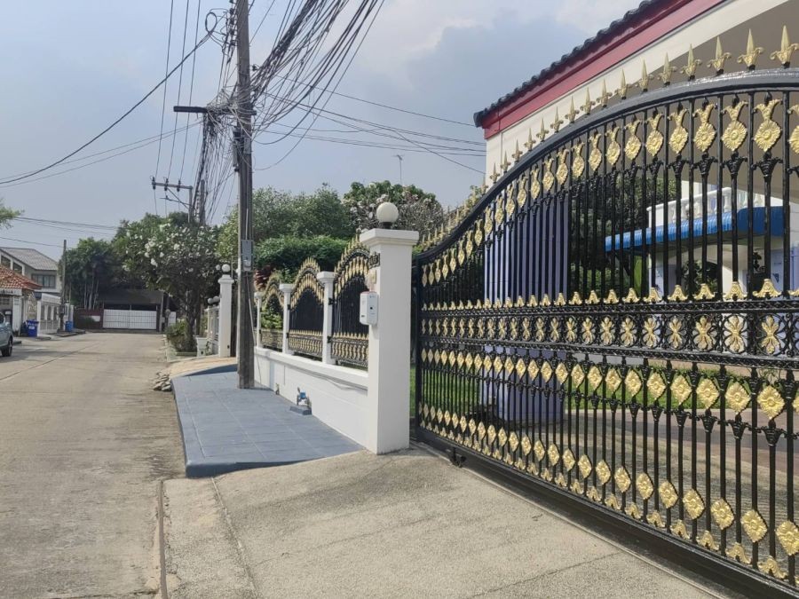 ให้เช่าบ้านเดี่ยว ขนาด 99 ตรว. ถนนสุขุมวิท105 ซอยลาซาล46 หมู่บ้านศรีพงษ์ ใกล้ BTSแบริ่งและMRT ศรีลาซาล