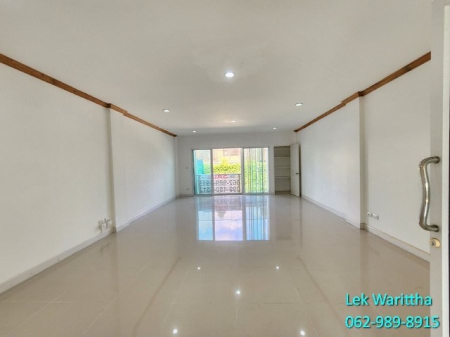 ขายถูก!โฮมออฟฟิศ4 ชั้น โครงการ V.M.HOME OFFICE  ติดถนนวงแหวนอุตสาหกรรม-พระราม3 เขตยานนาวา