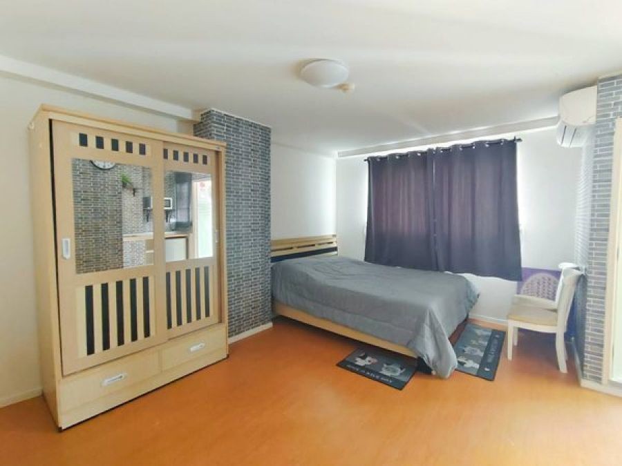 คอนโดให้เช่า ลุมพินี คอนโดทาวน์ ชลบุรี เพียง 3900.- เครื่องใช้ไฟฟ้า-เฟอร์ครบ สุขุมวิท, ชลบุรี โทร 096-9314352