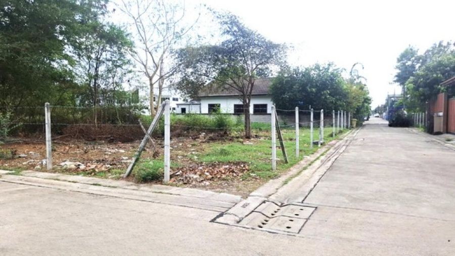 ขายที่ดินถมแล้ว แปลงมุม 144 ตรว. ติดถนน 2 ด้าน ซ.เทิดราชัน 27 แยก 29 ไฟฟ้าน้ำประปาพร้อม  ดอนเมือง  กรุงเทพ