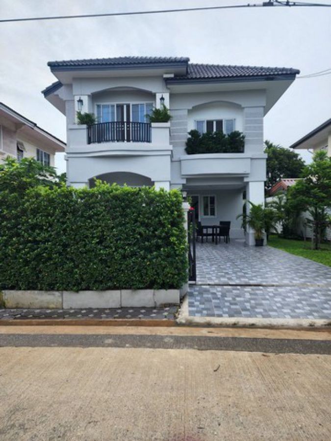 - ประกาศขาย บ้าน สีวลี ติวานนท์ ปากเกร็ด 3 นอน 2 Bathroom ขนาด 0 Rai 0 Ngan 50 ตร.วา 6300000 B. ใกล้ วัดกู้ โรงเรียนพิชยศึกษา เมืองทอง เงียบสงบ