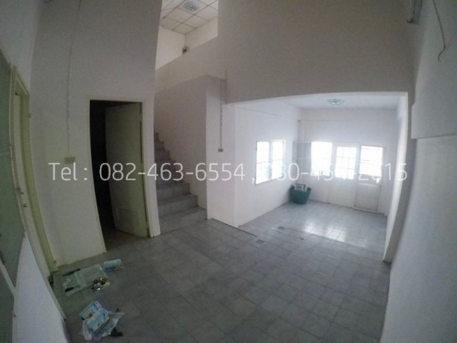 ขาย ทาวน์เฮ้าส์ 2 ชั้น หมู่บ้านแพรมาพร รังสิต - นครนายก คลอง11 ธัญบุรี