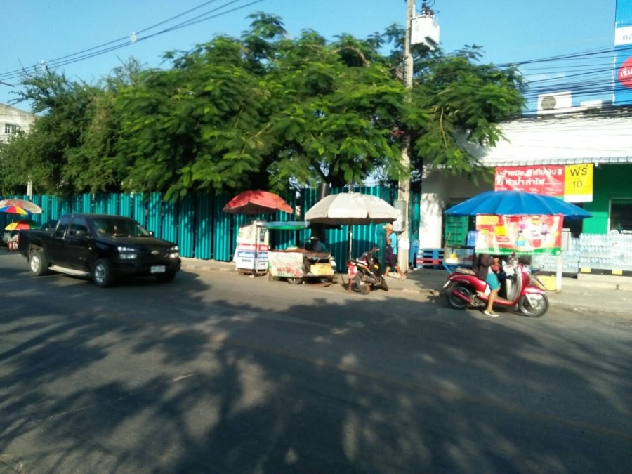 ขายที่ดิน 4 ไร่ ติดถนนรอบบึง ตรงข้ามบึงแก่นนคร ใกล้วัดศรีธาตุ