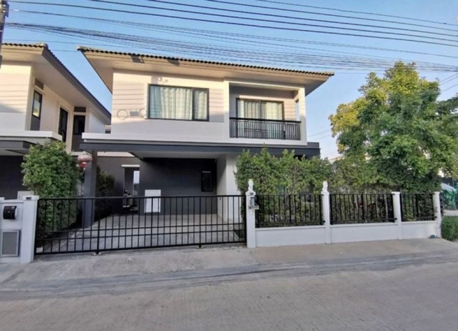 LVPUu53043 ให้เช่า บ้านเดี่ยว บริทาเนีย บางนา-สุวรรณภูมิ กม.26 สไตล์อังกฤษ ทำเลดี ใกล้สนามบิน และ ทางด่วน