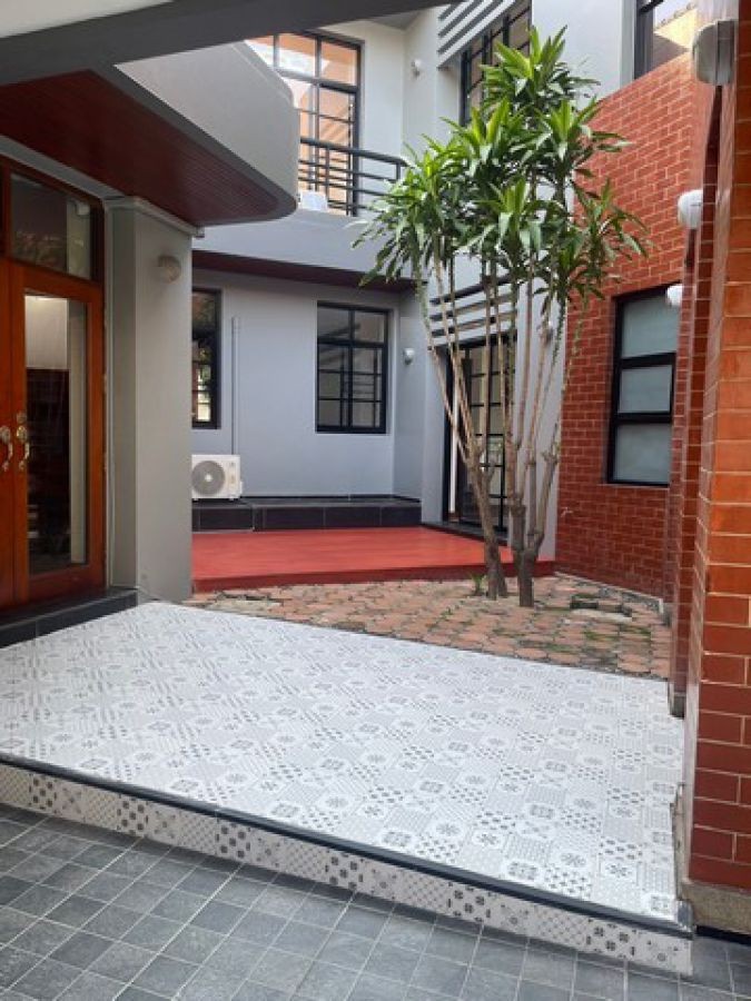 LV52903 ให้เช่า บ้านเดี่ยว หมู่บ้านแมกไม้ ถนนรามอินทรา ใกล้รถไฟฟ้าสายสีชมพูสถานีนพรัตน์ บ้านเดี่ยวหลังใหญ่รีโนเวทใหม่หมดจดทั้งหลัง