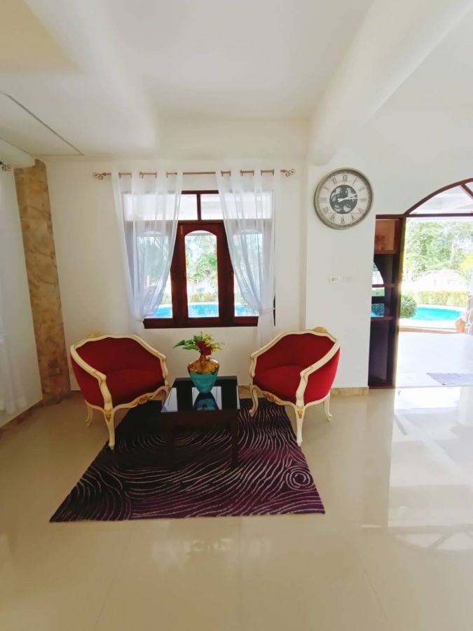 Sell Detached House 415 sqw. 2 floors 4bed 4 baths  with swimming pool