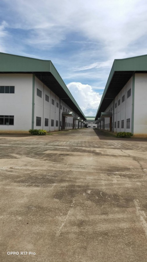 ขายโรงงานบนที่ดิน 97 ไร่ ติดถนนเพชรเกษม ขาเข้ากรุงเทพ กม.178 