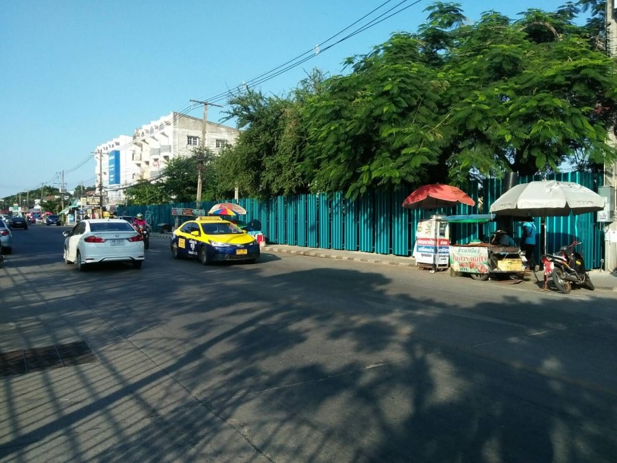 ขายที่ดิน 4 ไร่ ติดถนนรอบบึง ตรงข้ามบึงแก่นนคร ใกล้วัดศรีธาตุ