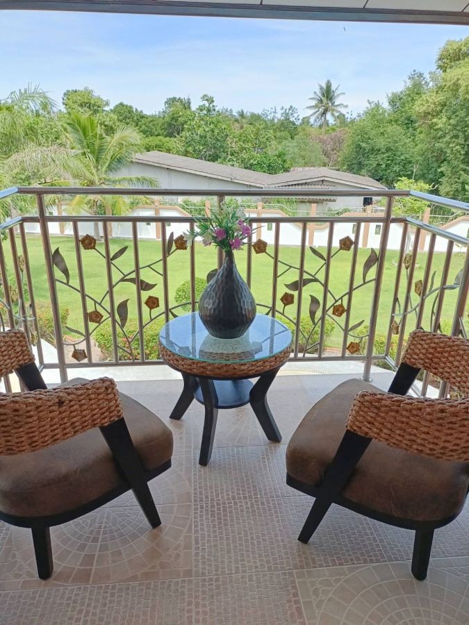 Sell Detached House 415 sqw. 2 floors 4bed 4 baths  with swimming pool