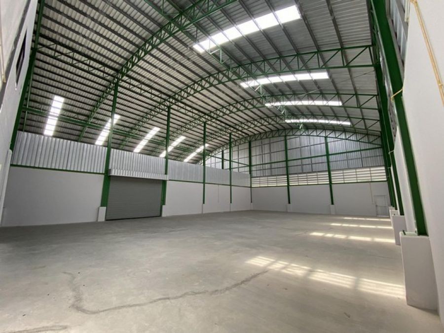 ให้เช่าโกดังสร้างใหม่ ย่านพระราม2  พันท้ายนรสิงห์  560 ตารางเมตร สำนักงาน 2 ชั้น  ไฟ  3 เฟส