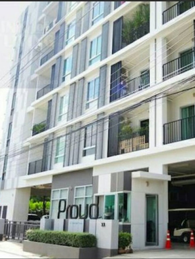 Sell Proud Condominium One Bedroom with Nice Deco Furniture Opposite Central Changwattana                                                                                       Proud Condominium Changwattana  Opposite Central Changwattana, BTS Pink Line will be opened soon. Close to Express Way, Don Muang Airport, IMPACT MuangThong Exhibition Center.  Nice Décor one bedroom type with one living room with furniture , 35 sqm. on high floor. The condominium is well managed by Juristic person and peaceful living.  Facilities include car parking, swimming pool, gym room.  Convenient access from Changwattana Road both Soi 19 or 21 which is opposite Central Changwattana, next to BTS Pink Line (will open soon), express way, IMPACT MuangTHong Exhibition Hall  Sell 2.2 Mb. Transfer fee 50/50