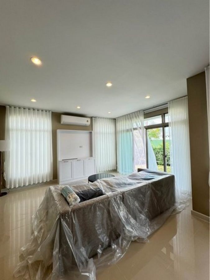 ให้เช่าบ้านถนนเลียบกาญจนาภิเษก ถนนศรีนครินทร์-ร่มเกล้า ถนนกรุงเทพกรีฑา ถนนร่มเกล้า มอเตอร์เวย์  หลังมุม The Palm krungthep kreetha wongwaen