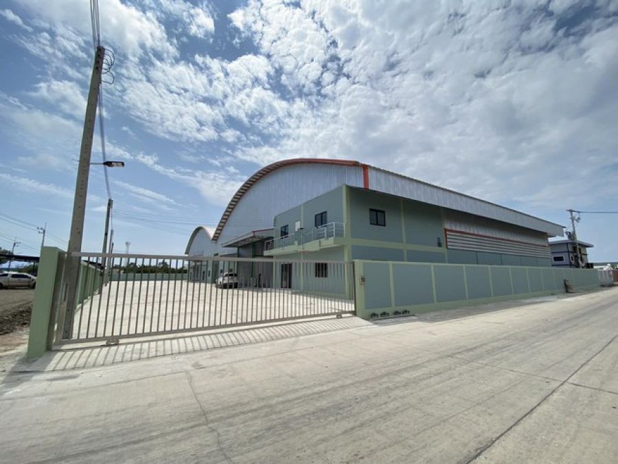 ให้เช่าโกดังสร้างใหม่ ย่านพระราม2  พันท้ายนรสิงห์  560 ตารางเมตร สำนักงาน 2 ชั้น  ไฟ  3 เฟส