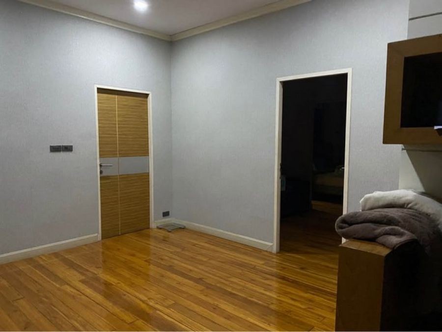 ขายบ้านเดี่ยว2ชั้น  ใกล้สนามบินดอนเมือง ซอย โกสุมรวมใจ เนื้อที่ 120 ตร.ว. มีสระว่ายน้ำ