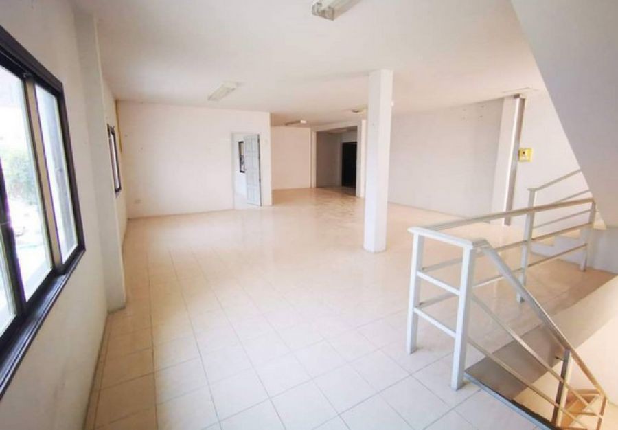 ให้เช่าโรงงาน พร้อมออฟฟิศ 3 ชั้น 1000 ตรม.โครงการ อรุณสุนทรีแฟคตอรี่แลนด์  ถนนสาย 345