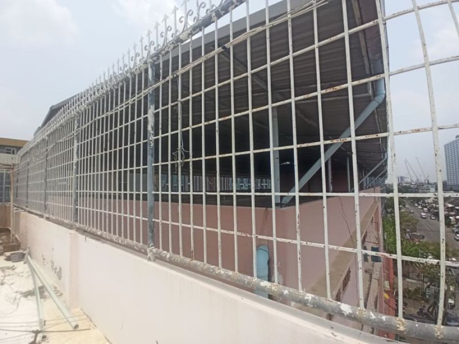 ขายอาคารพาณิชย์ 4 ชั้นครึ่ง ซอยรามคำแหง-กรุงเทพกรีฑา  ใกล้ศูนย์รวมสถานีรถไฟฟ้าแยกลำสาลี  เหมาะทำโฮมออฟฟิศหรือค้าขาย