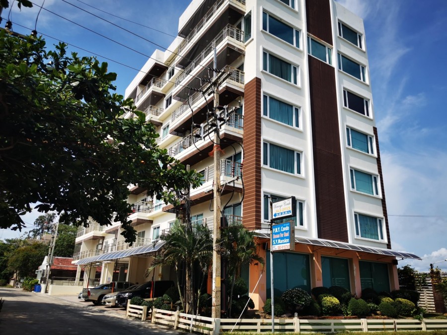 Sell Warunya Executive Condo Seangchan Beachfront ,Rayong Fully Furnished