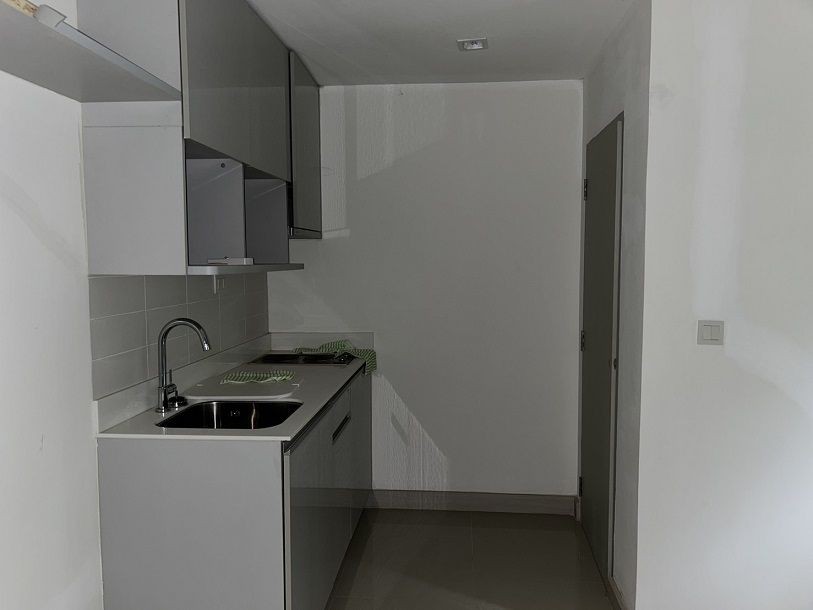 Sell IDEO MOBI Rama9 Condo near MRT Rama9 and Airport Link Makkasan