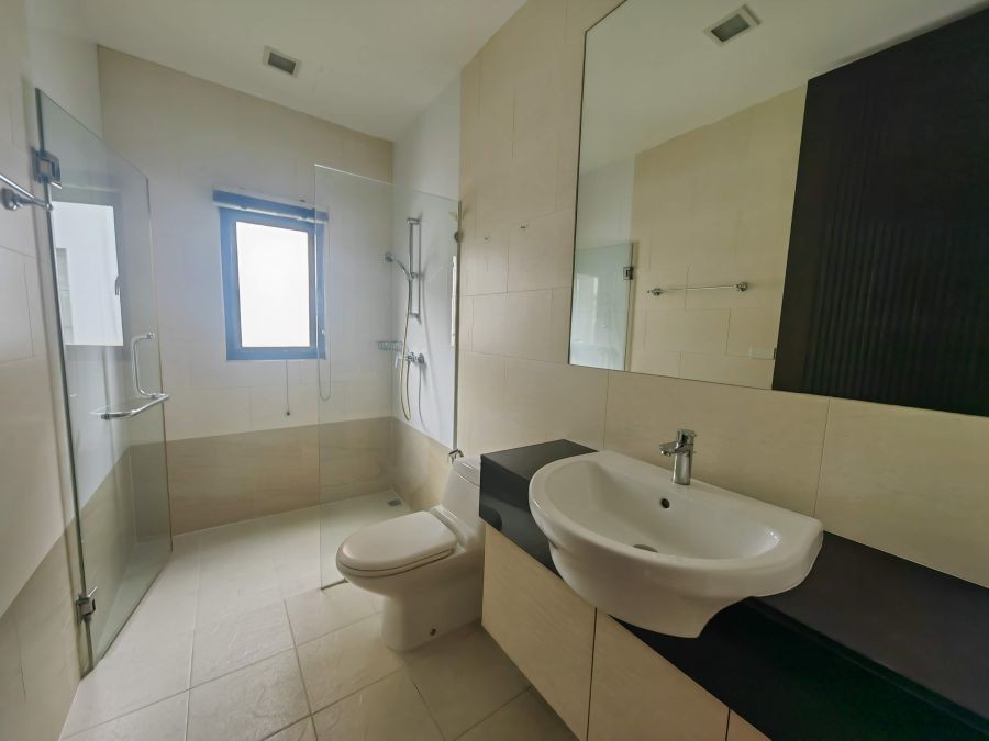 ขายบ้านแฝด The Plot Yen-Akat  36 ตรว. 3 ชั้น ซอยเย็นอากาศ 2