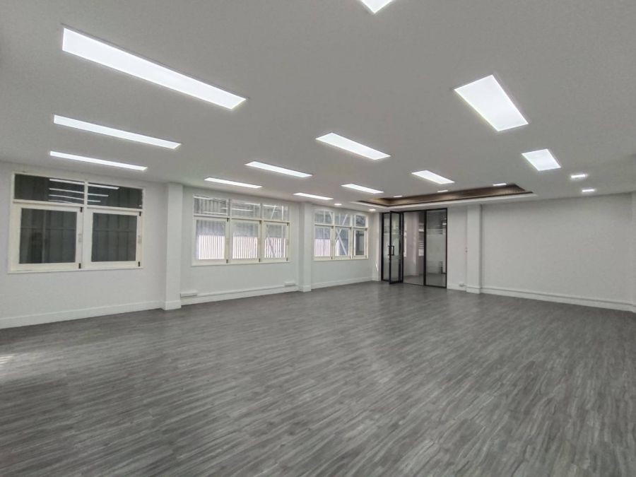 ให้เช่าพื้นที่อาคารสำนักงาน 4 ชั้น ในซอยคอนแวนต์ สีลม-สาทร บางรัก ใจกลางเมือง ใกล้ BTS ศาลาแดง