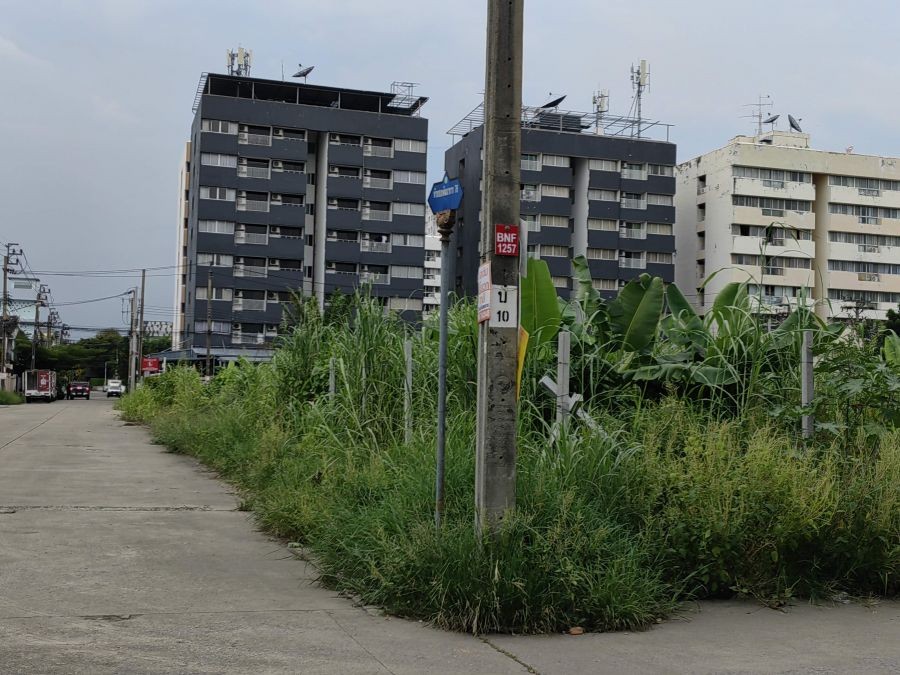 ขายที่ดิน 424 ตรว. ติดถนนพัฒนาการ78 ใกล้ถนนตัดใหม่พัฒนาการ และถนนอ่อนนุช