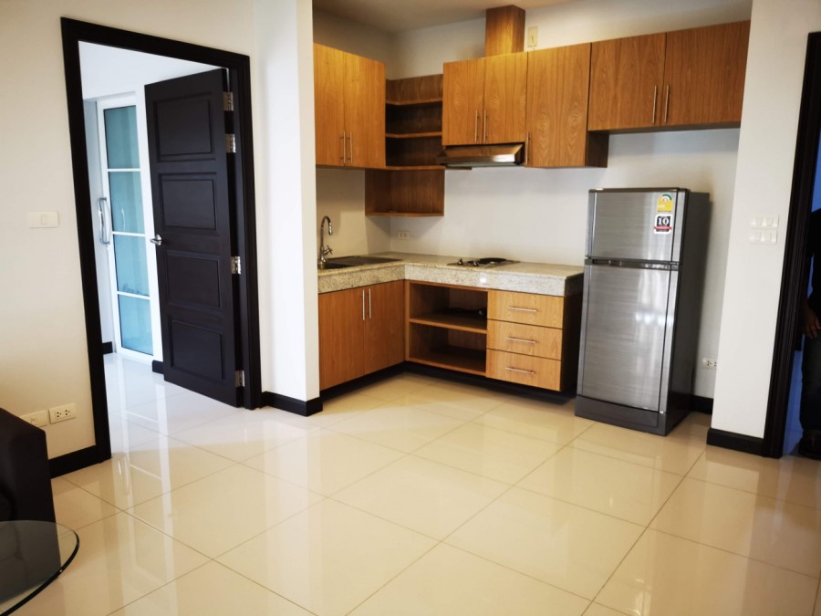 Sell Warunya Executive Condo Seangchan Beachfront ,Rayong Fully Furnished