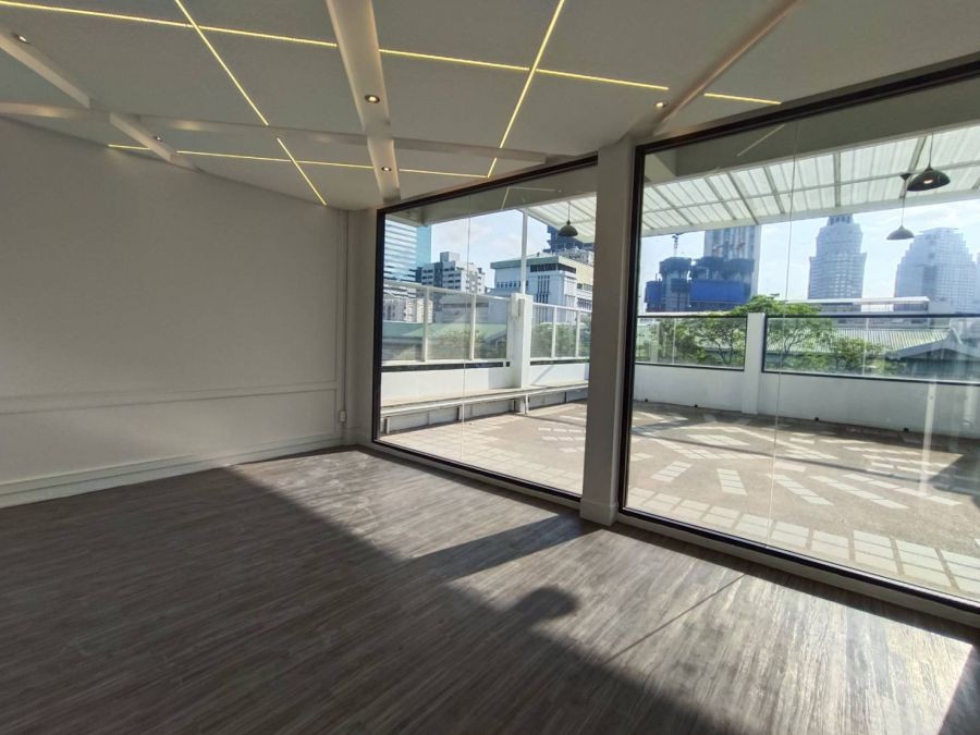 ให้เช่าพื้นที่อาคารสำนักงาน 4 ชั้น ในซอยคอนแวนต์ สีลม-สาทร บางรัก ใจกลางเมือง ใกล้ BTS ศาลาแดง