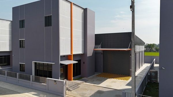 BIGGERLAND PHASE 4 - คลอง 8 โรงงานพร้อมออฟฟิศมาตรฐานอุตสาหกรรม บนทำเลสีม่วงเข้ม! โทร. 099-261-2555