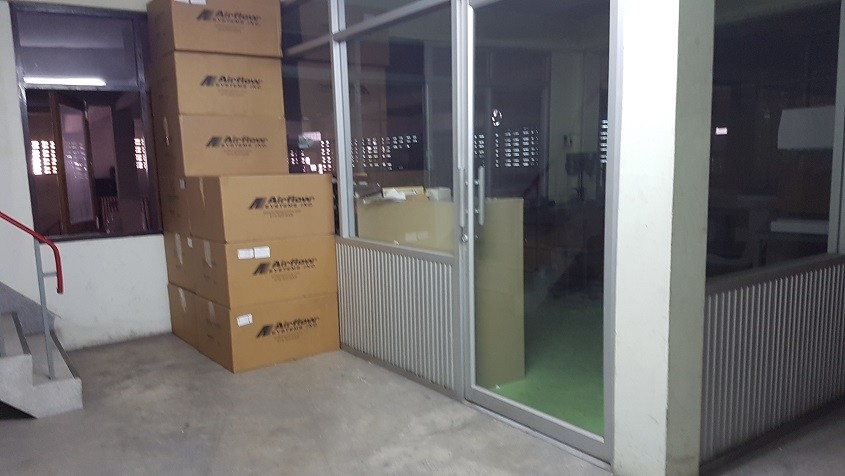 ขายอาคารพานิชย์ 3 ชั้น 3 คูหา ขนาด 77 ตรว. ในซอยสาธุประดิษฐ์19 แยก1 หรือซอยวัดโพธ์แมน ถ.นราธิวาสราชนครินทร์ 24