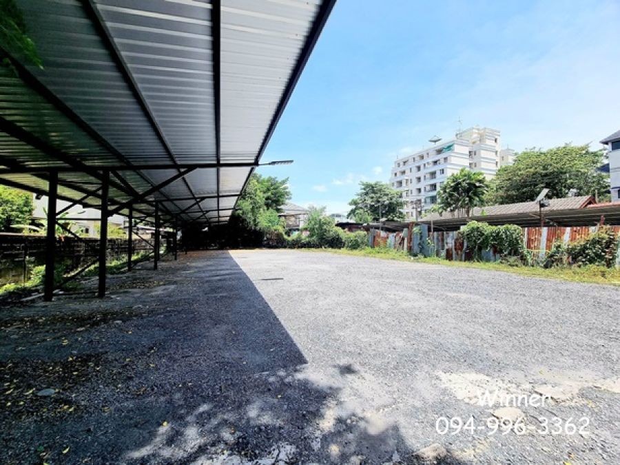 ขายด่วน! ที่ดินกลางกรุง ย่านห้วยขวาง ทำเลดี ราคาน่าลงทุน แปลงสวย ใกล้ MRT เพียง 5 นาที Tel 094-9963362