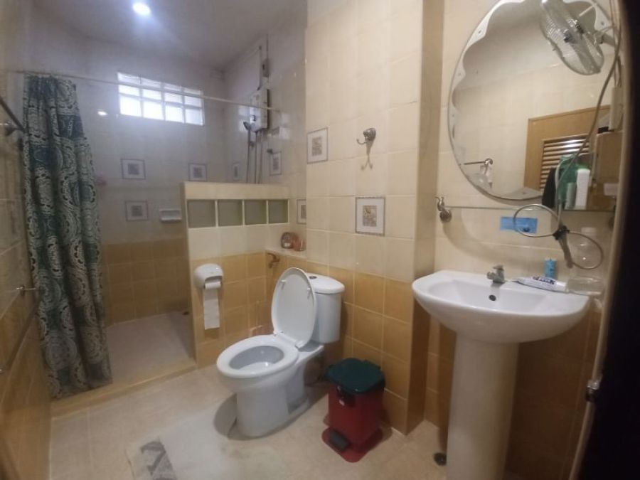 ขายอาคารพาณิชย์ 4 ชั้นครึ่ง ซอยรามคำแหง-กรุงเทพกรีฑา  ใกล้ศูนย์รวมสถานีรถไฟฟ้าแยกลำสาลี  เหมาะทำโฮมออฟฟิศหรือค้าขาย