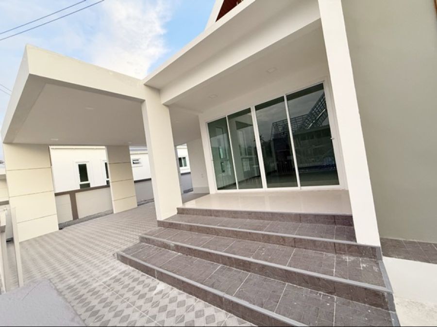 ขายบ้านเดี่ยวหลังใหญ่ โครงการ สมชายแกรนด์ -บ้านแพ้ว ใกล้แหล่งชุมชน แหล่งทำงาน ตลาดนัด โทร 081-3783300